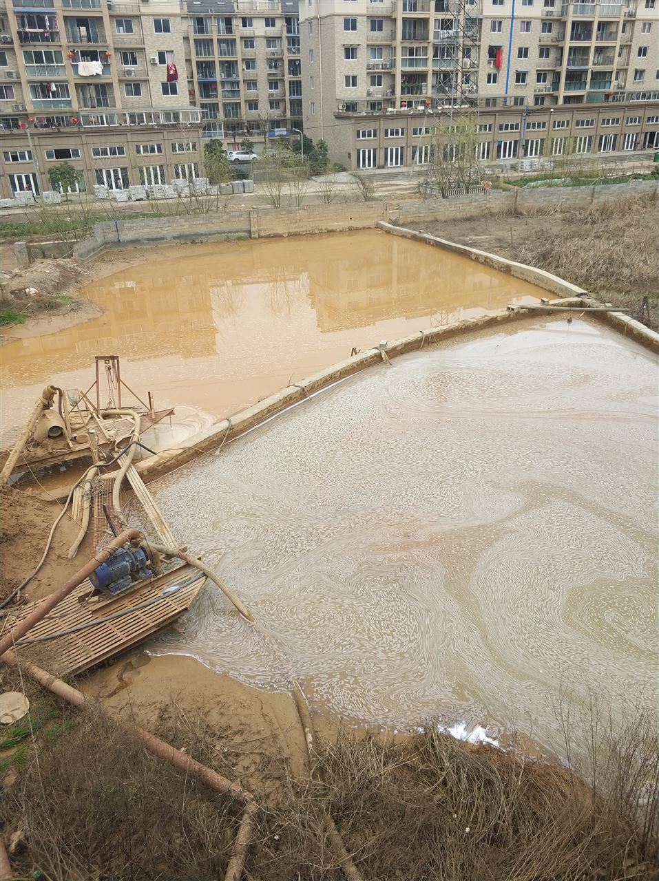 东区街道沉淀池淤泥清理-厂区废水池淤泥清淤
